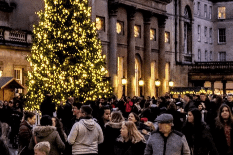 bath-christmas-market-and-city-highlights-walking-tour