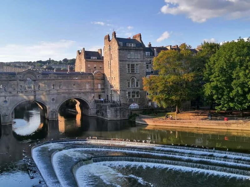 Bath: Sightseeing Boat Cruise with Prosecco - An In-Depth Look at the Bath Sightseeing Boat Cruise