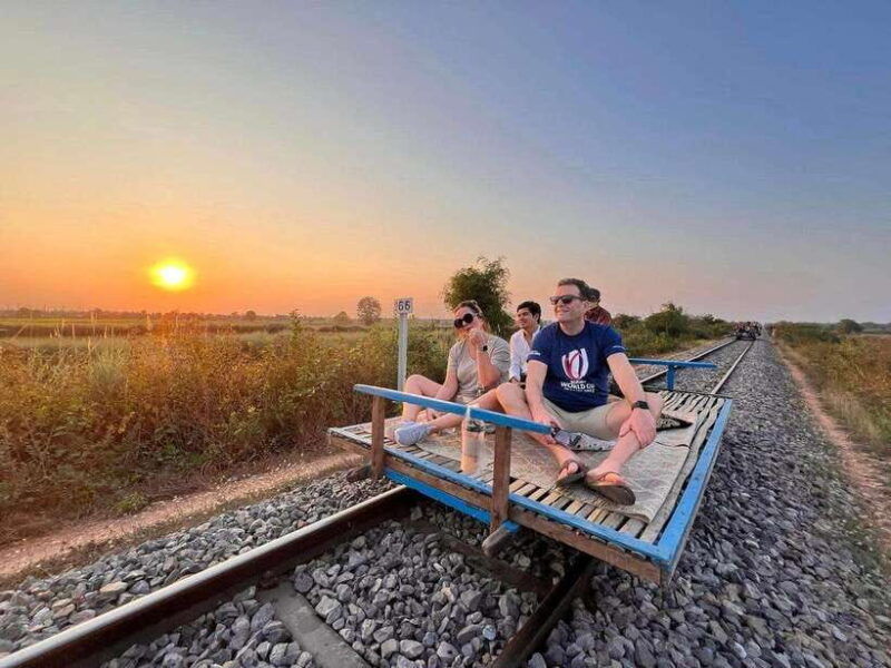 battambang-bamboo-train-private-full-day-tour-from-siem-reap