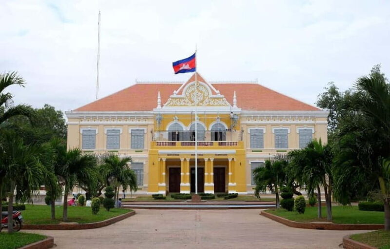 Battambang: Highlights & Hidden Gems on Walk Tour with Guide - Exploring the Heart of Battambang: The Itinerary Breakdown