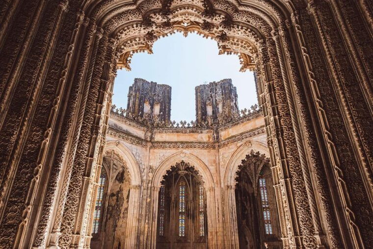battle-a-locals-guided-tour-of-the-batalha-monastery