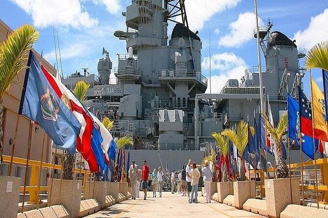 battleships-of-world-war-ii-departing-from-waikiki-area