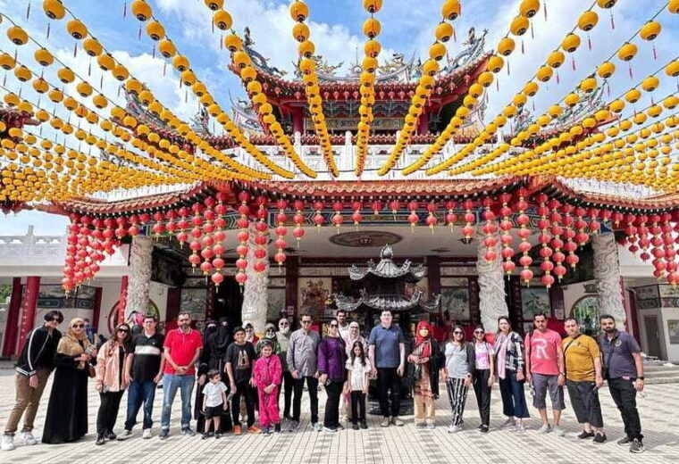batu-cave-kuala-lumpur-city-tour