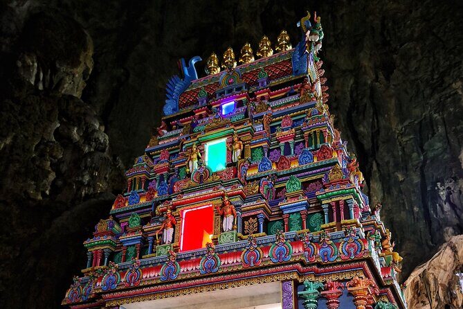 Batu Caves and Sari Experience with Batik Workshop - Key Points