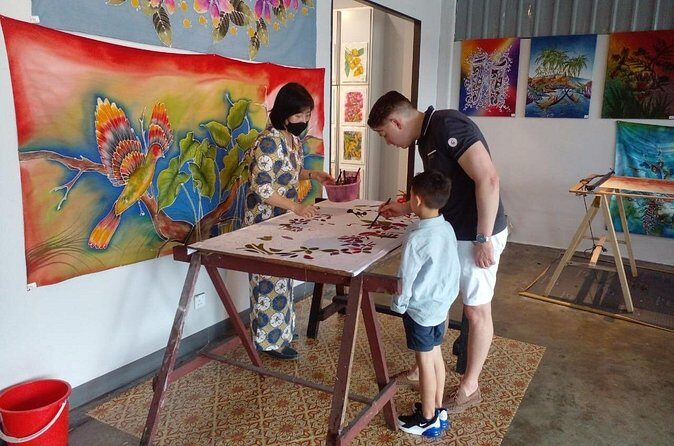 Batu Caves and Suburbs Private Tour - Who Should Consider This Tour?