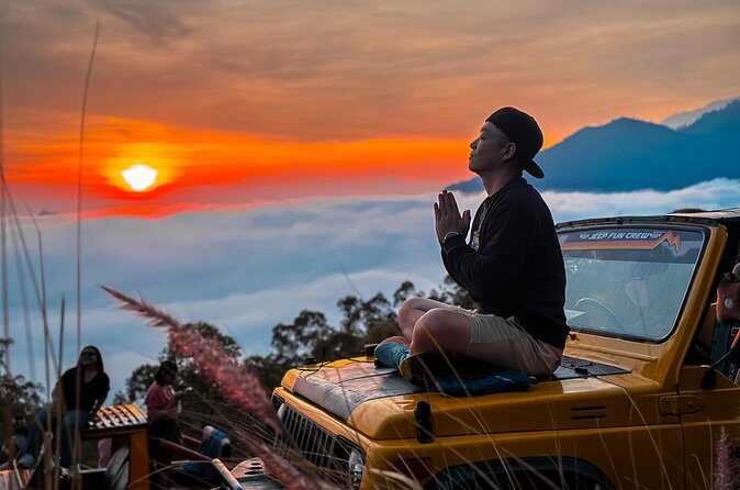 Batur Volcano Jeep Sunrise & Black Lava Experience All included - Optional Hot Springs and Coffee Plantation