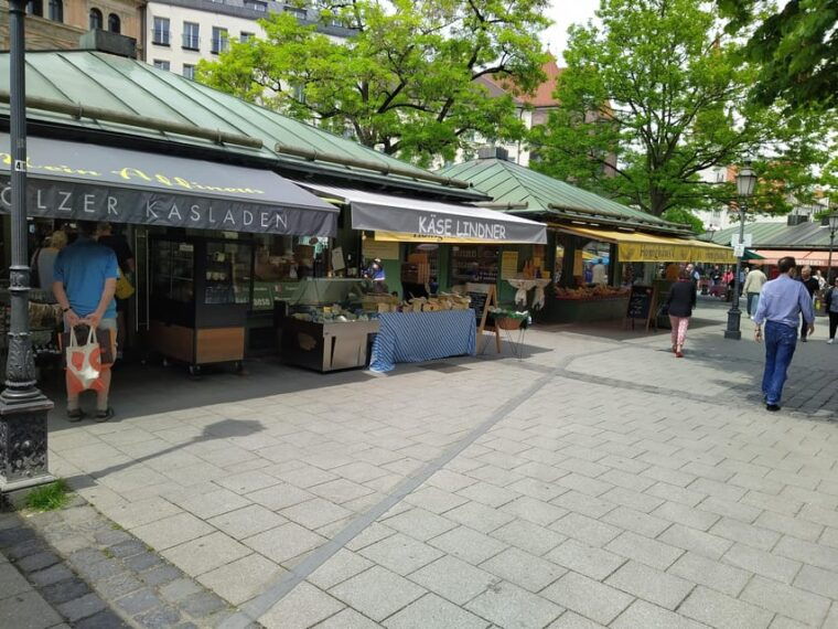 bavarian-beer-and-beer-garden-event-with-a-sommelier
