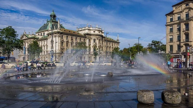 Bavarian Bus Tours Sightseeing Munich with free drinks - What We Loved and Considered