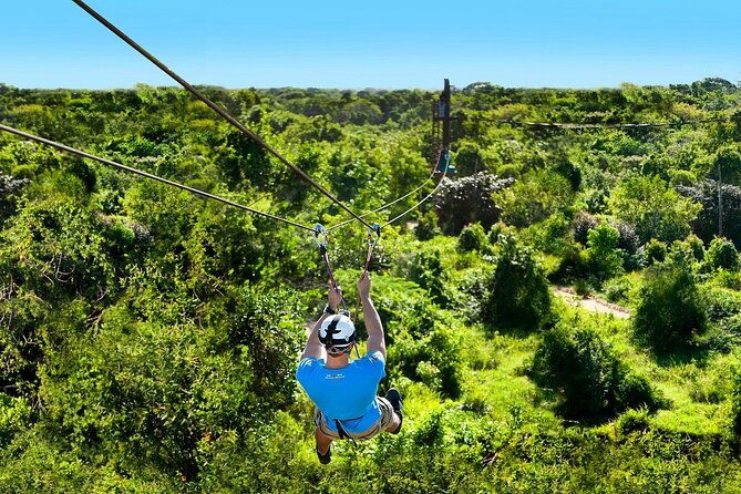 bavaro-extreme-zipline-splash-waterfall-pool-combo-experience