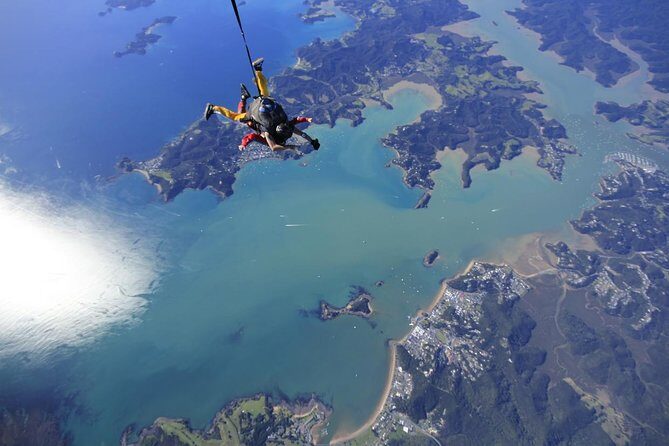 Bay of Islands: 12,000ft Skydive - Key Points