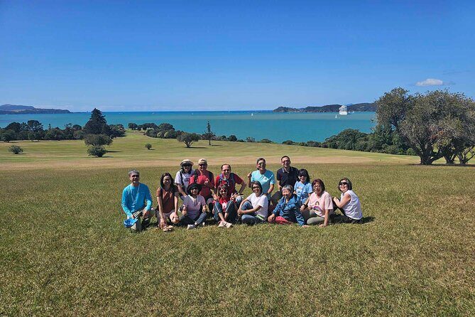 Bay of Islands - Mini Tour: (75-90mins) - Transport and Group Size