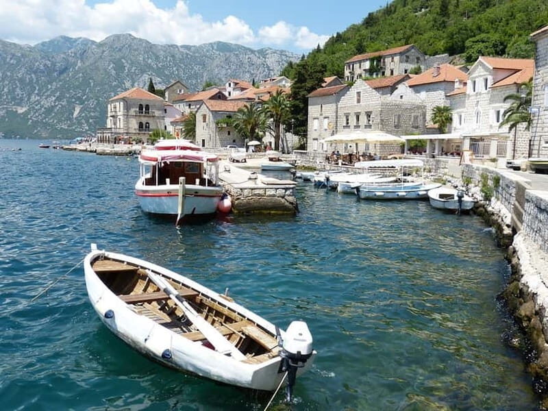 Bay of Kotor: 2-Hour Stand Up Paddle Board Tour - Who Should Consider This Tour?