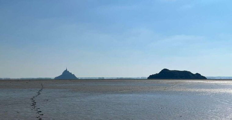 bay-of-mont-saint-michel-heading-for-tombelaine-island