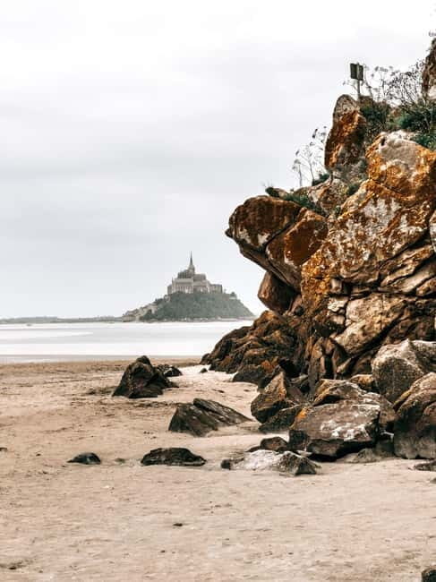 Bay of Mont Saint-Michel : Quicksands + Crossing on foot - Safety and Practicalities