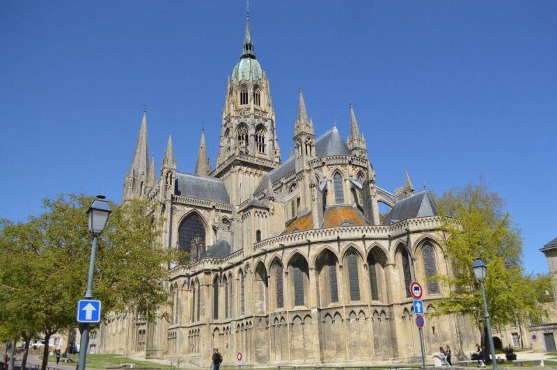 bayeux-private-guided-walking-tour