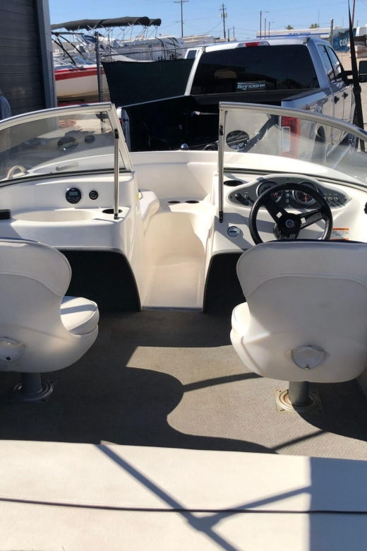 bayliner-ski-boat