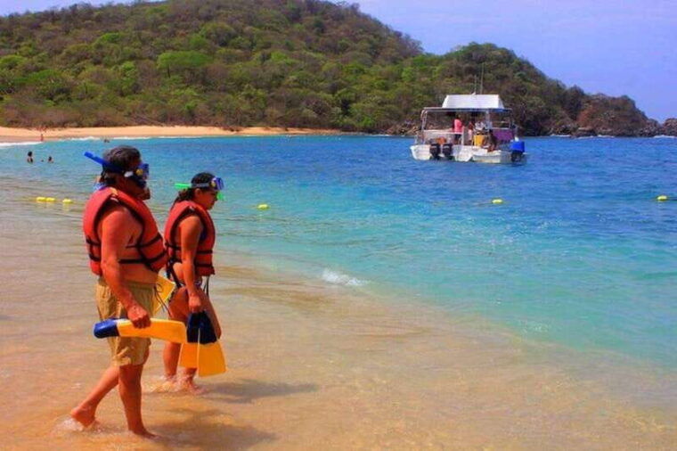 bays-tour-in-huatulco