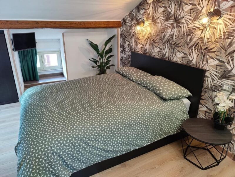 bb-at-the-colosseum-and-colosseum-forum-palatine-ticket