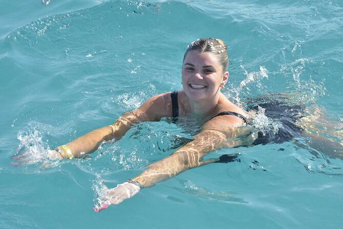 beach-blast-party-boat-and-snorkeling-tour