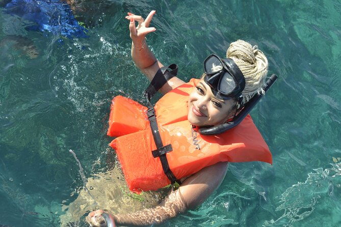 beach-blast-party-boat-and-snorkeling-tour