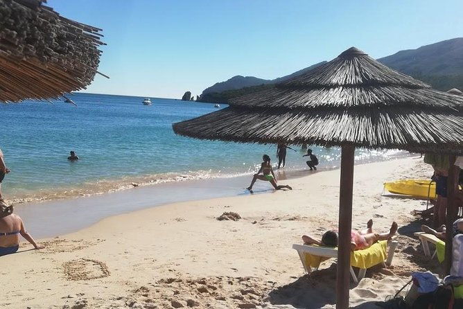 beach-day-region-of-setubal-city-arrabida