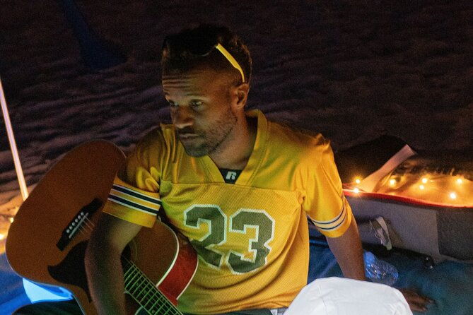beach-guitar-group