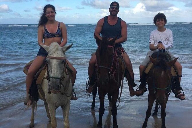 beach-horseback-ride-tour-at-punta-cana