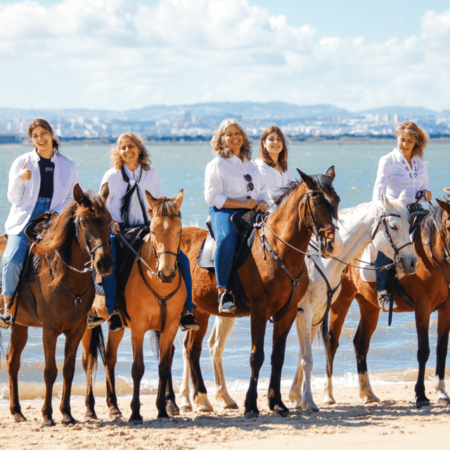 beach-horseback-riding-in-group-photo-report-pdt