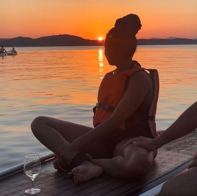 beach-of-the-cows-sup-paddleboard-tour-sunset-aperitif