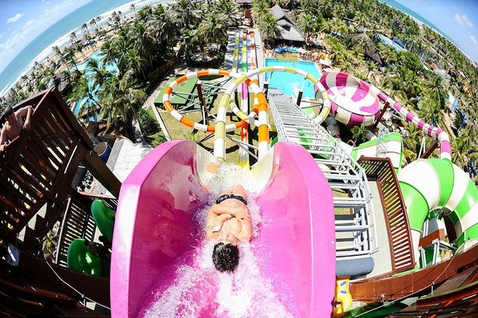 beach-park-transfer-from-fortaleza