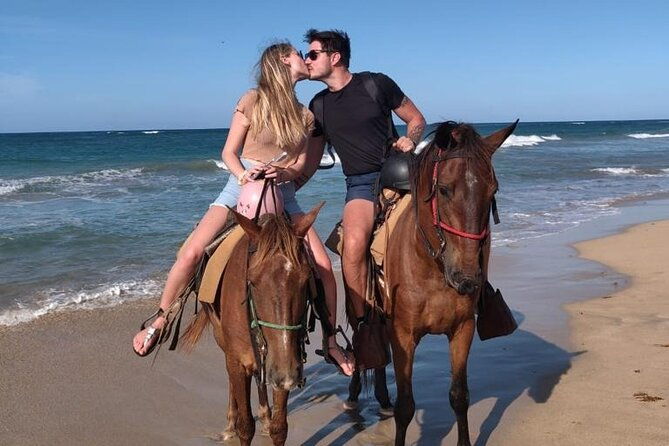 beach-sunset-horseback-ride-in-punta-cana