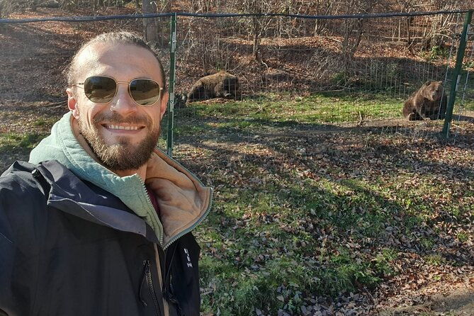 bear-sanctuary-bran-castle-rasnov-fortress-tour-from-brasov