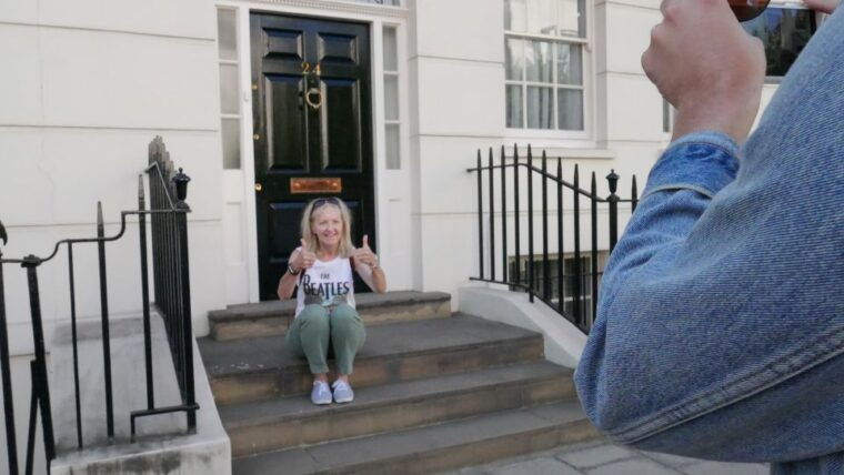 beatles-tour-of-london-by-black-taxi