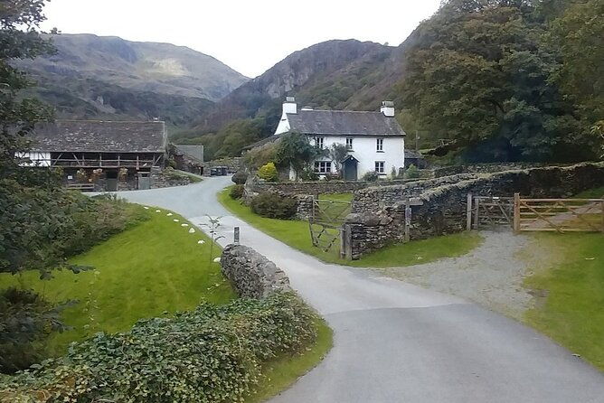 beatrix-potter-morning-half-day-with-an-expert-guide-includes-entrance-fees