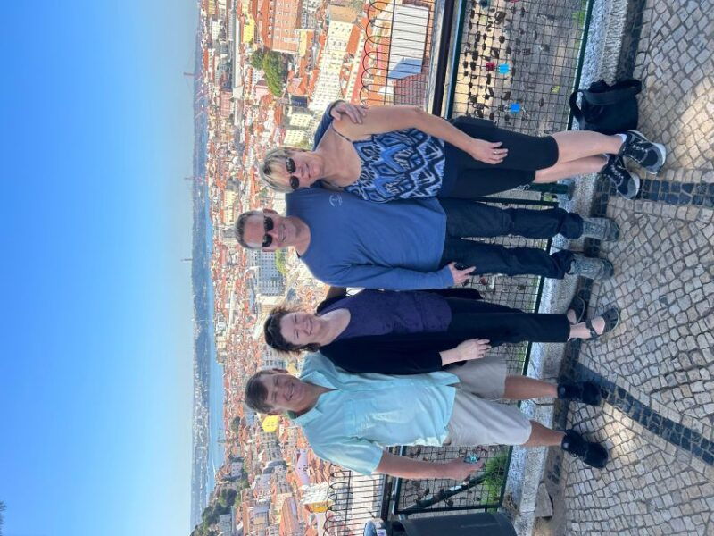 beautiful-tuk-tuk-tour-around-the-most-historical-sites