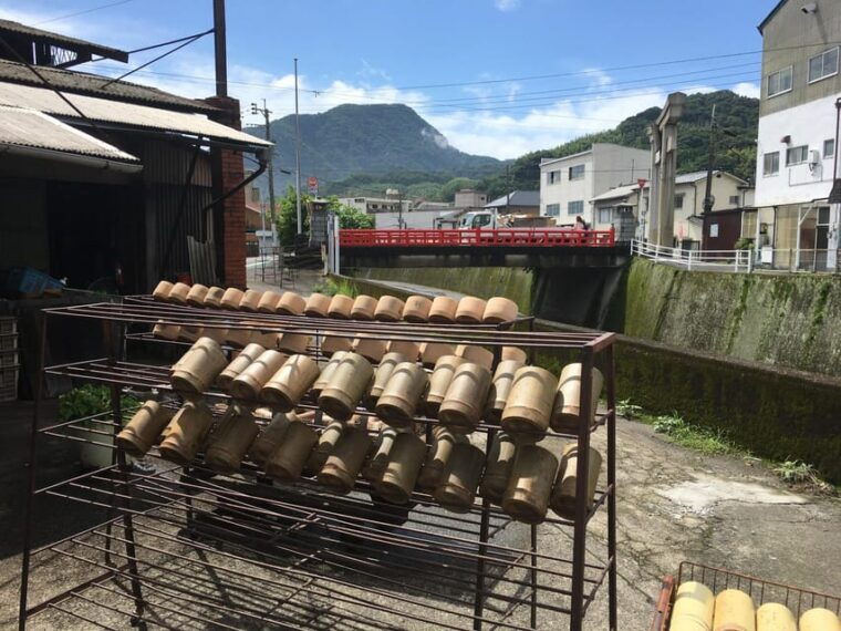 become-a-local-a-walking-tour-of-beppus-arts-craftsonsen