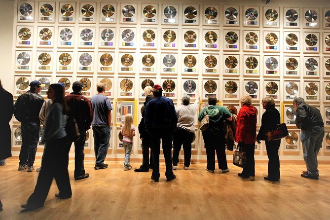before-hours-guided-tour-of-the-country-music-hall-of-fame
