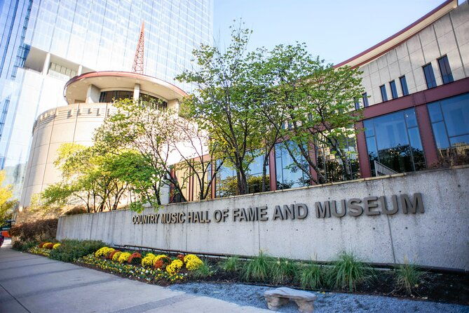 before-hours-guided-tour-of-the-country-music-hall-of-fame