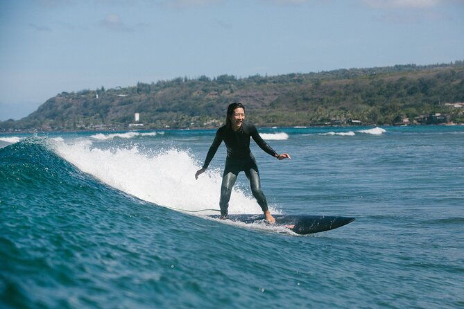 beginner-surf-lesson-in-north-shore-oahu