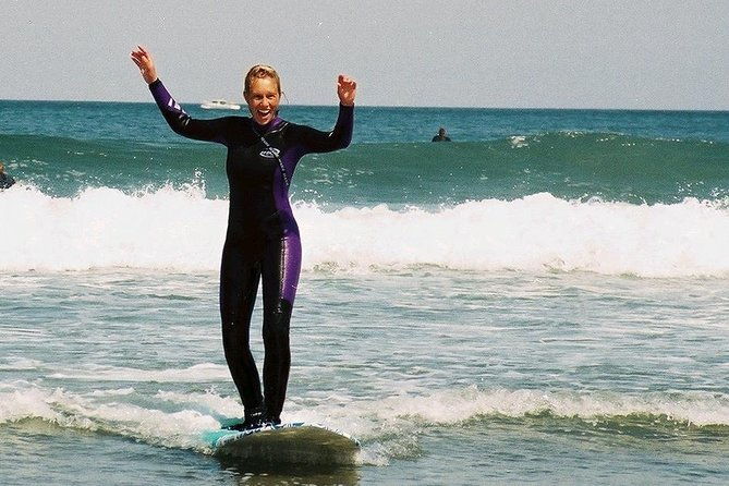 beginner-surf-lesson-in-santa-cruz-2