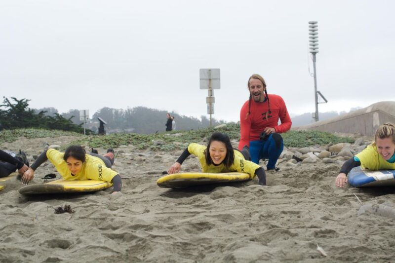 beginner-surfing-lesson-pacifica-or-santa-cruz