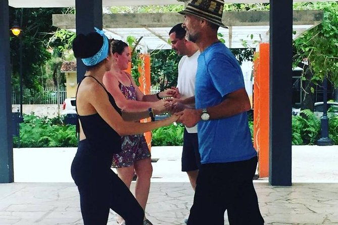 beginner-to-advanced-salsa-dance-class-in-san-juan-pr