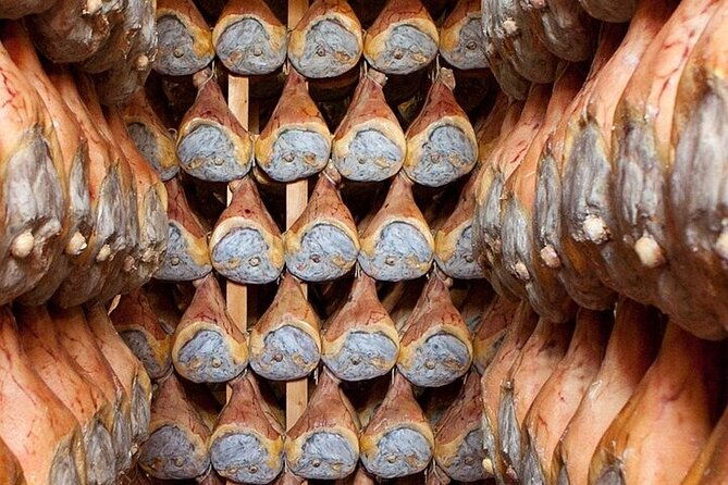 behind-the-scenes-at-prosciutto-di-parma-producer-tour-tasting
