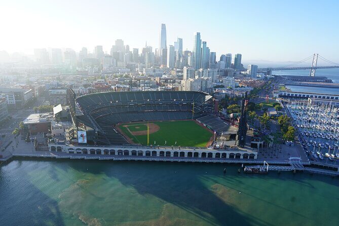 Behind-the-Scenes Ballpark Tour of Oracle Park - Exploring the Tour Itinerary