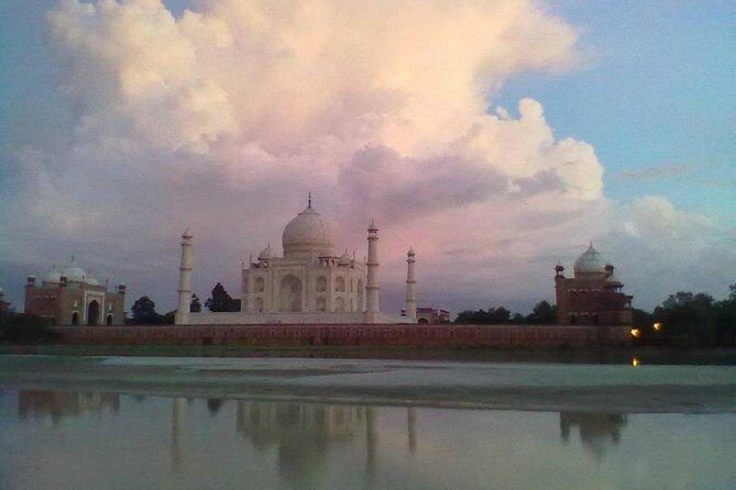Behind the Taj Mahal with Sunrise or Sunset view by Tuk Tuk Ride - A Detailed Look at the Experience