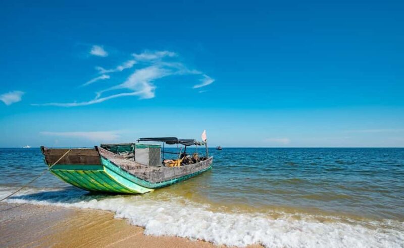 Beihai: Silver Beach, Mangrove Forest & Old Street Tour - Exploring Beihai on a 10-Hour Guided Tour