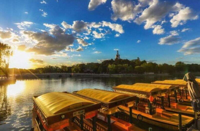 beijing-2-hour-jingshan-beihai-park-private-walking-tour