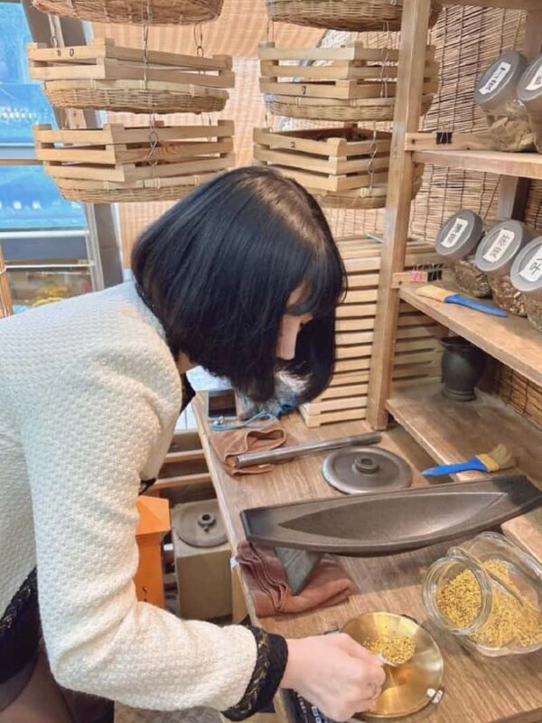 Beijing: Artistic Sachet Making Workshop with Artist - A Deep Dive into the Experience