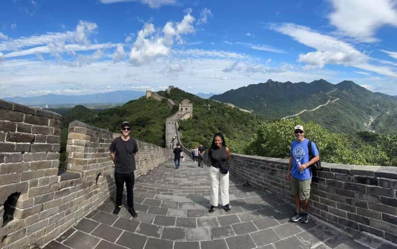 Beijing Badaling Great Wall Bus Tour With Tickets - Key Points