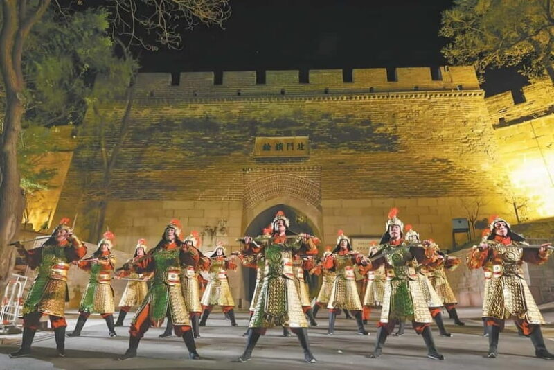 Beijing: Badaling Great Wall Night Ticket or Tours with Show - Key Points